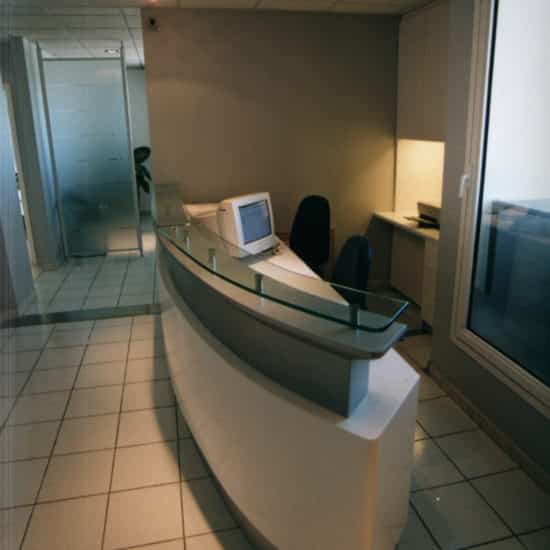 Banque d'accueil cabinet Orthodontie