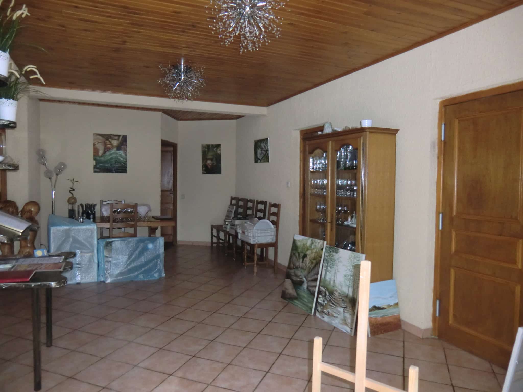 Aménagement intérieur d'un restaurant